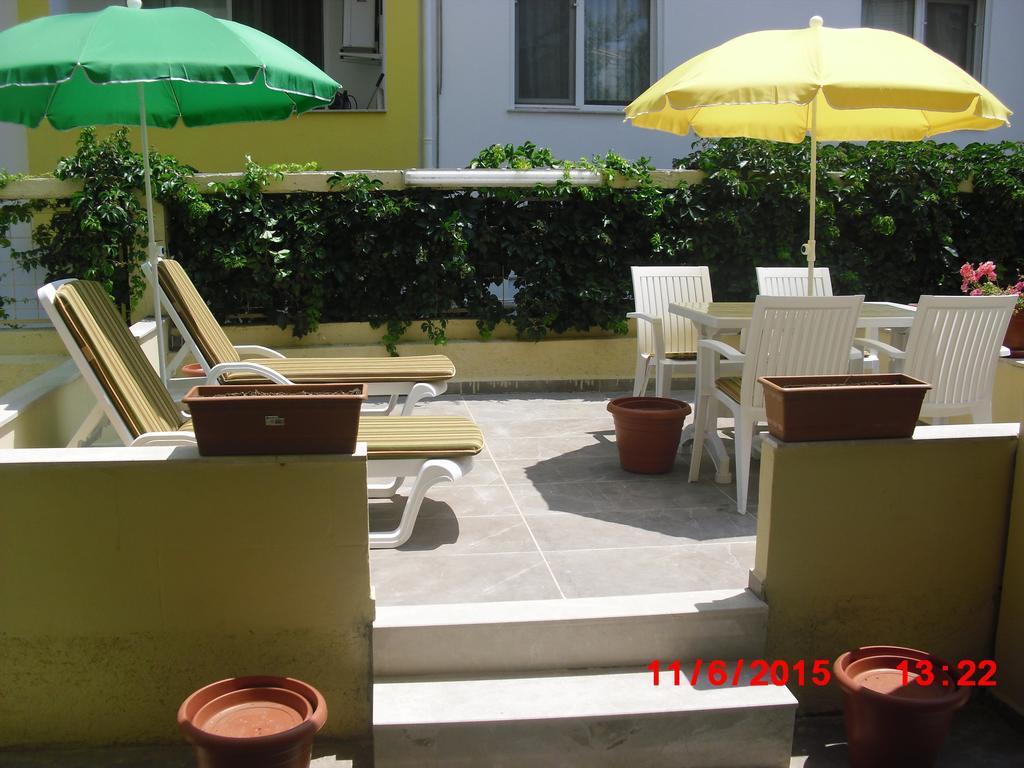 Gaby Apartment Kusadası Rum bild